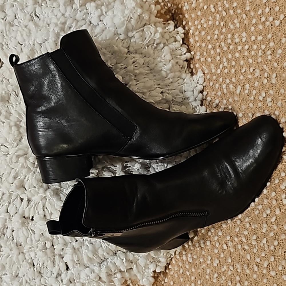 Halston Heritage Boots